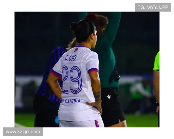 墨西哥女足比赛因疑似枪声和爆炸声暂停引发关注和担忧