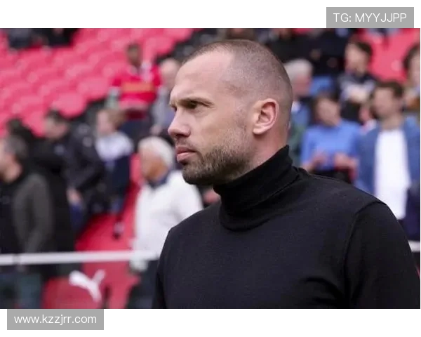 热刺希望留住海廷加助力图多尔却遭拒绝引发关注